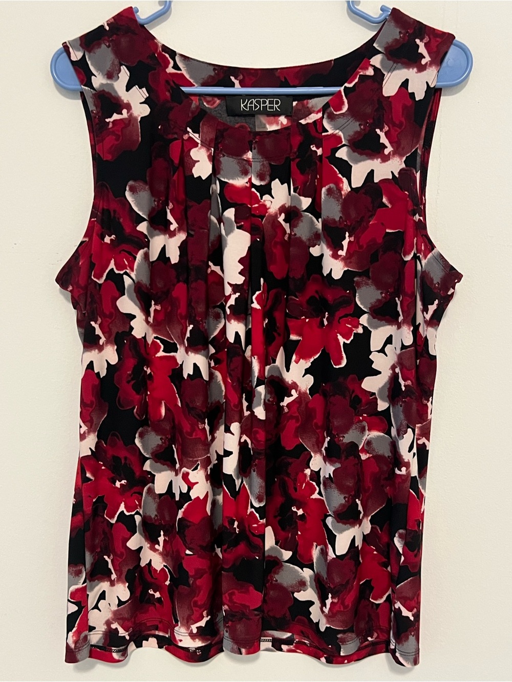 Kasper Red Black Floral Pleated Blouse Size L Feminine Career/Office Work Wear